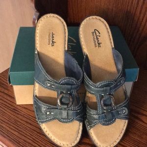 clarks nikki peridot